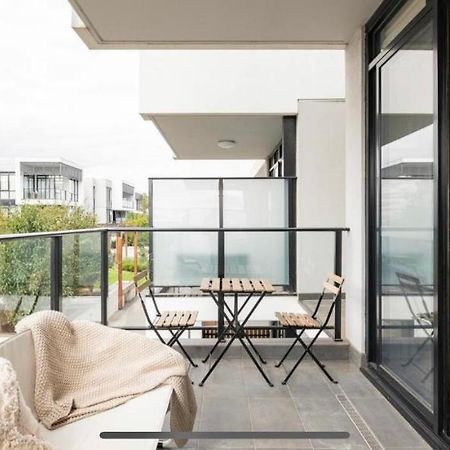 The Pas.Coe - A Stylish 1 Bedroom Unit With Free Parking. Melbourne Exterior photo